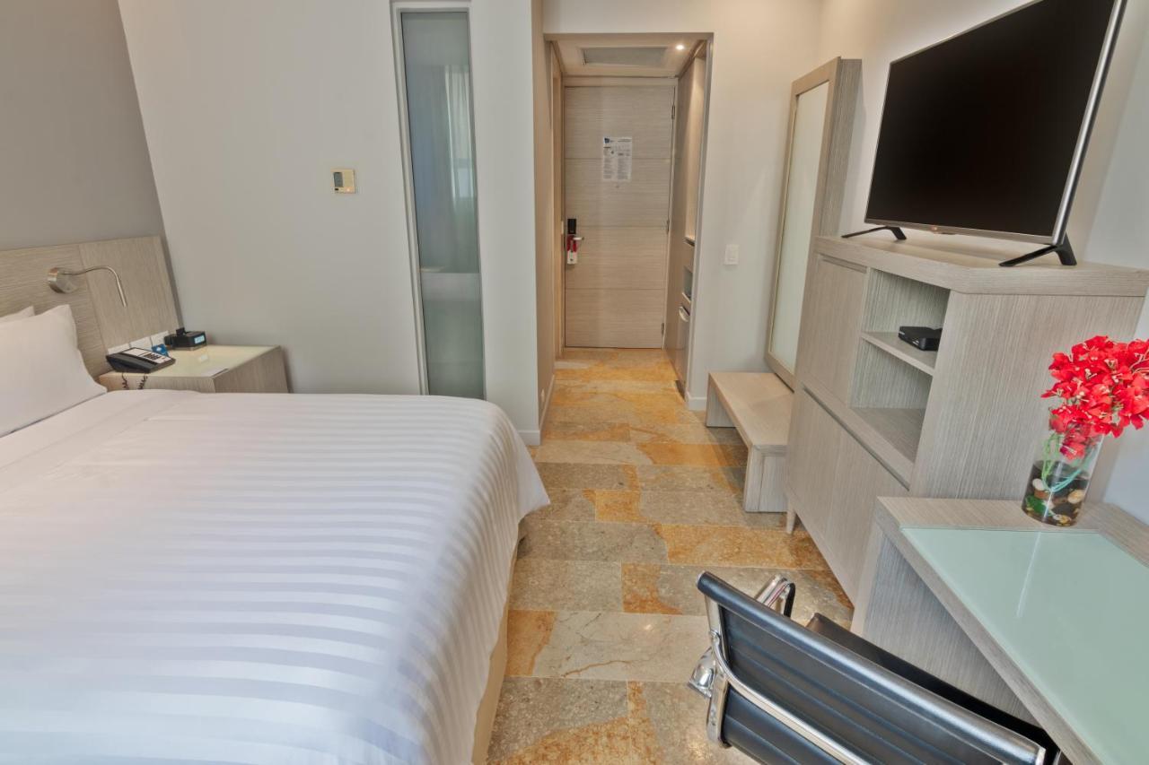 Ghl Hotel Monteria Exterior photo A room at the hotel