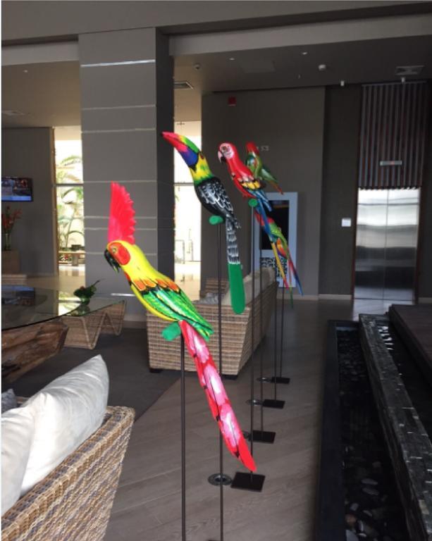 Ghl Hotel Monteria Exterior photo Parrots