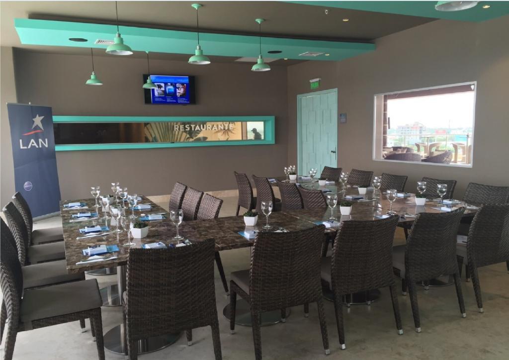 Ghl Hotel Monteria Exterior photo Restaurant