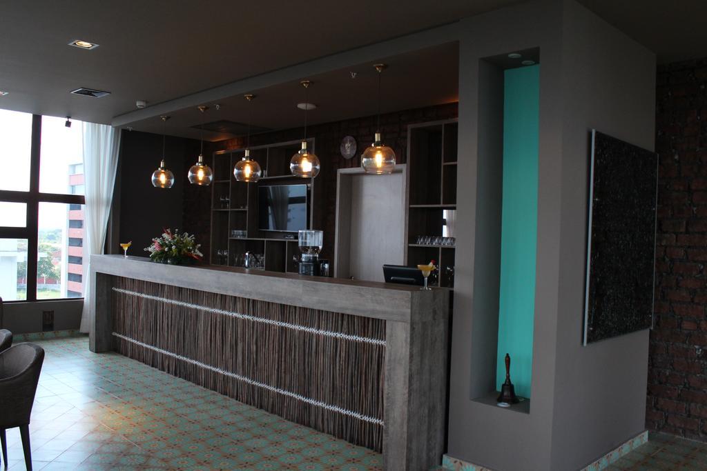 Ghl Hotel Monteria Exterior photo The kitchen at the 100th floor